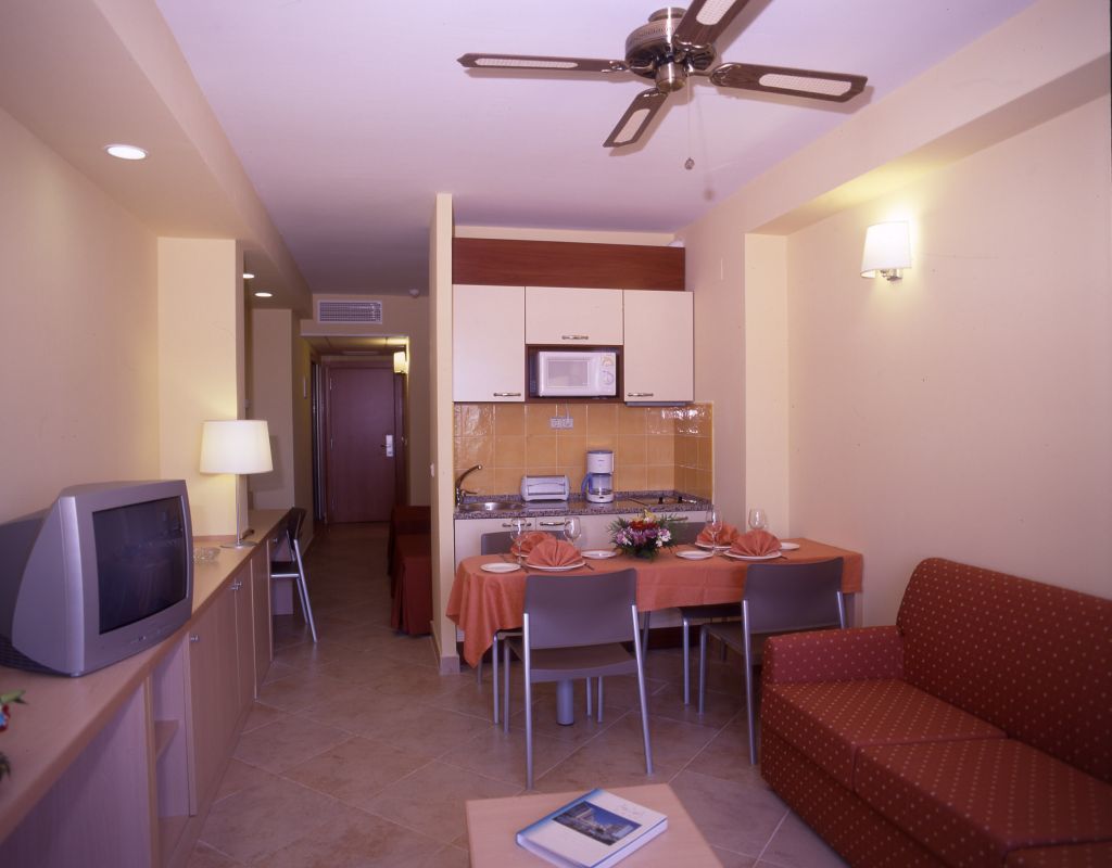 Hotel Fenix Family By Alegria Roquetas de Mar Habitación foto